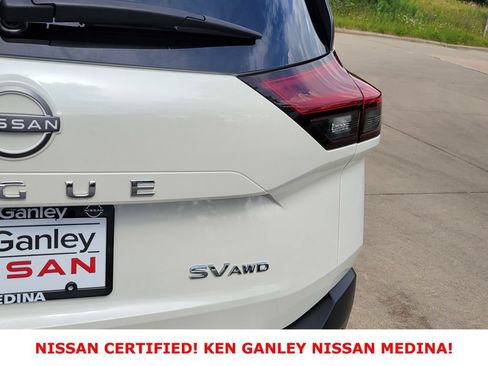 Certified 2023 Nissan Rogue SV AWD/4WD image 15