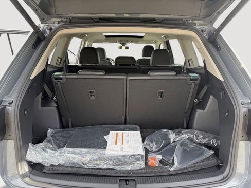 New 2026 Volkswagen Atlas SEL Premium R-Line image 11