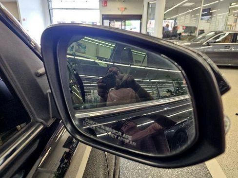 Used 2018 Toyota 4Runner Limited image 37