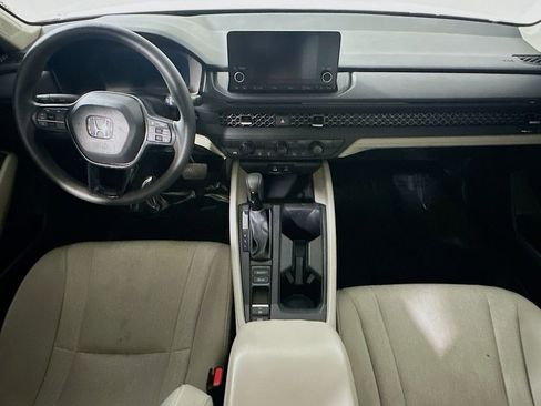 Used 2024 Honda Accord EX image 16