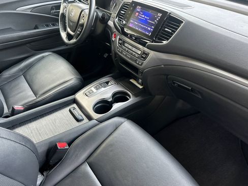 Used 2023 Honda Ridgeline RTL-E image 19