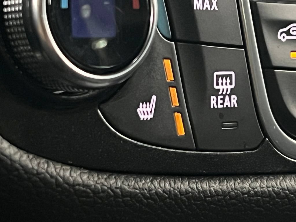 Used 2024 Chevrolet Equinox Premier w/ Redline Edition AWD/4WD image 22