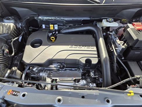 New 2026 Chevrolet Equinox ACTIV image 17