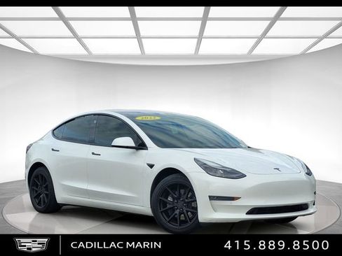 Used 2022 Tesla Model 3 Long Range image 1