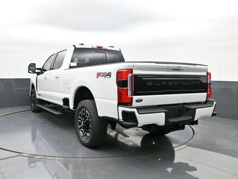 New 2026 Ford F250 Platinum image 18