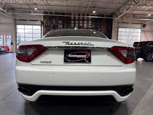 Used 2015 Maserati GranTurismo Sport image 40