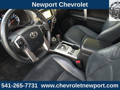 Used 2016 Toyota 4Runner Limited image 11