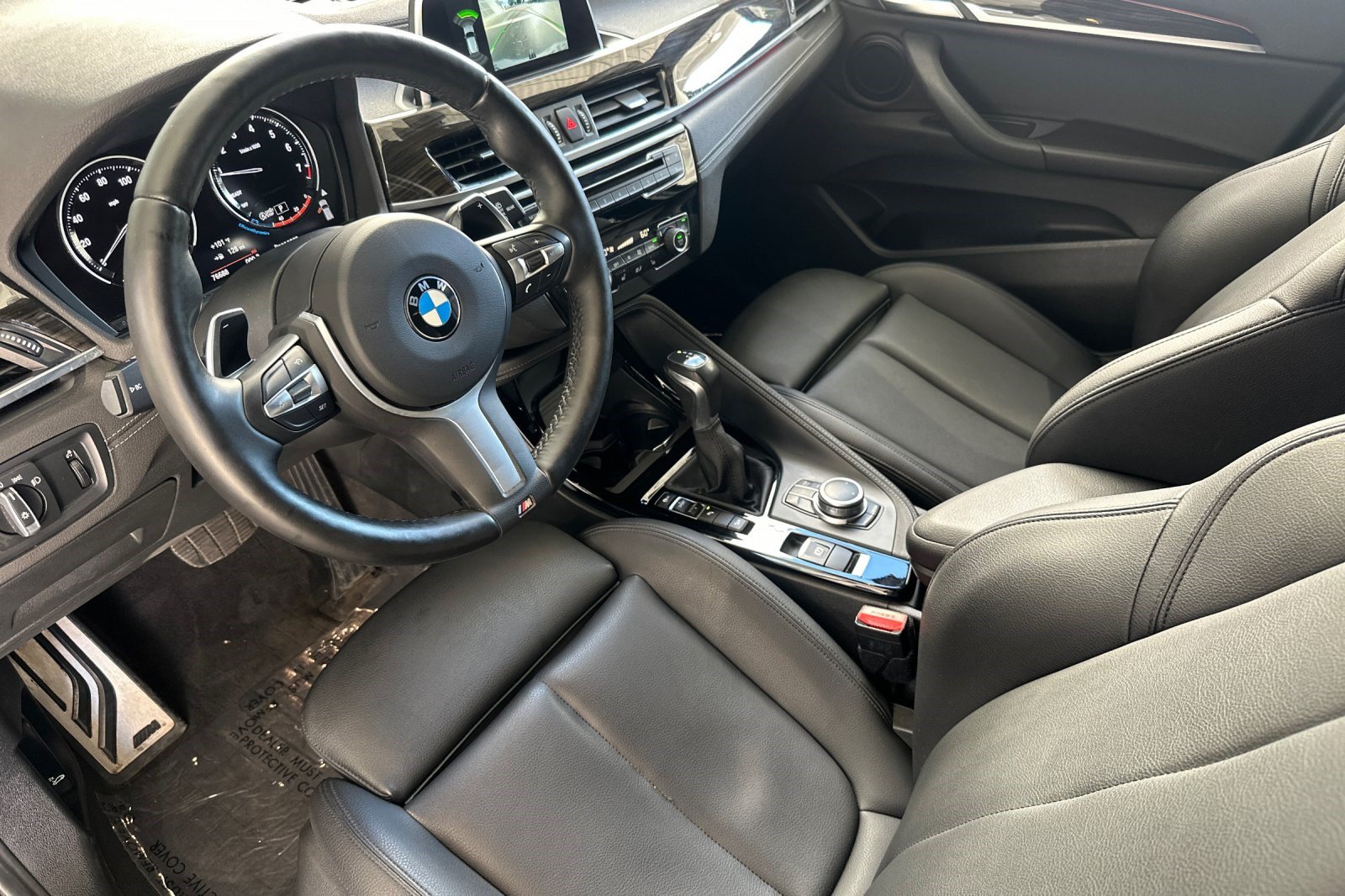 Used 2018 BMW X2 xDrive28i w/ M SportX Package AWD/4WD image 11