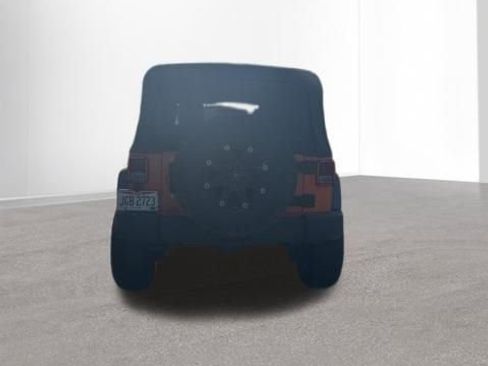 Used 2012 Jeep Wrangler Unlimited Sport image 7