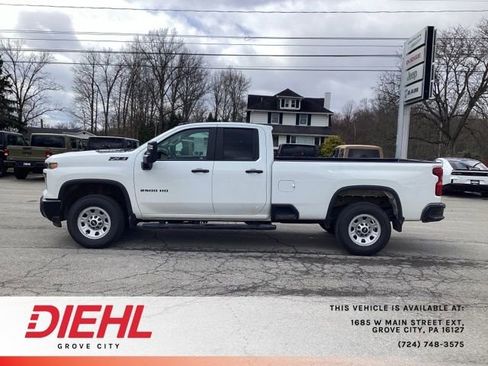 Used 2025 Chevrolet Silverado 2500 W/T image 4