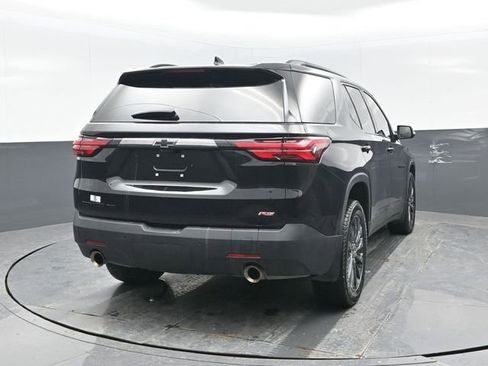 Used 2022 Chevrolet Traverse RS image 16