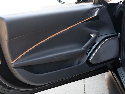 Used 2025 Ferrari Roma Spider RWD image 30