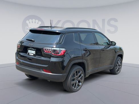 New 2026 Jeep Compass Limited w/ Sun, Sound & Navigation Group AWD/4WD image 7