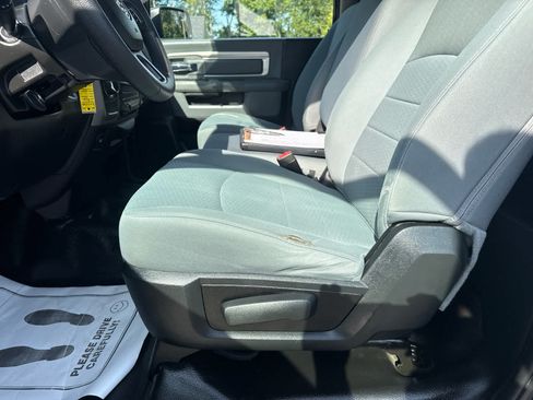 Used 2019 RAM 1500 Tradesman w/ Popular Equipment Group RWD image 11
