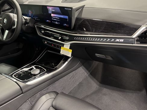 New 2026 BMW X5 sDrive40i w/ M Sport Package RWD image 25