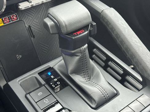 Certified 2025 Toyota Tacoma TRD Sport image 16