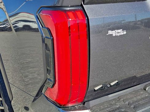 New 2026 Toyota Tundra Limited AWD/4WD image 15