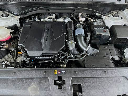 Used 2023 Hyundai Santa Fe Limited image 29