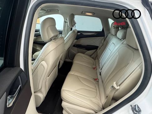 Used 2018 Lincoln MKC Premiere FWD image 22