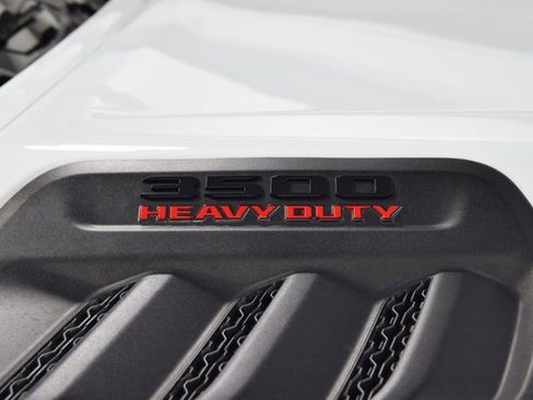 Used 2024 RAM 3500 Laramie w/ Night Edition image 13