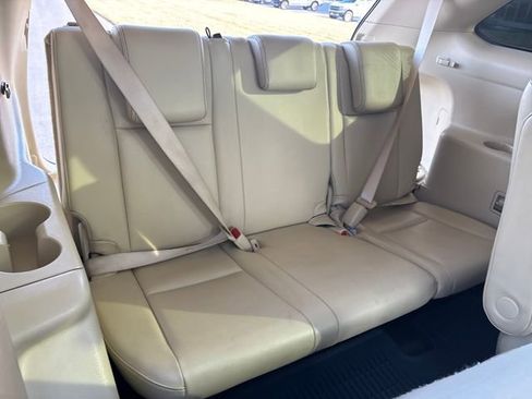 Used 2016 Toyota Highlander Limited image 24