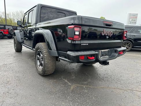 Used 2023 Jeep Gladiator Rubicon w/ LED Lighting Group AWD/4WD image 5