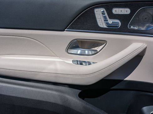 New 2026 Mercedes-Benz GLE 450 4MATIC image 22
