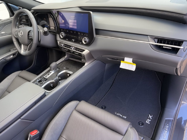 New 2026 Lexus RX 350 FWD image 32