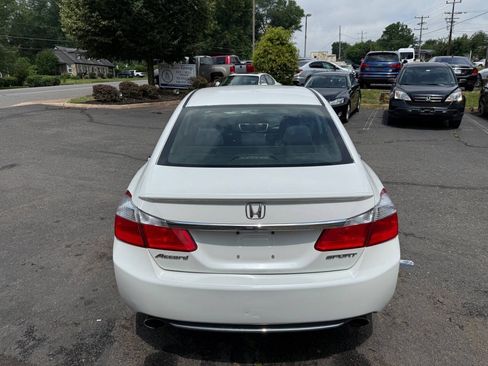 Used 2014 Honda Accord Sport image 4