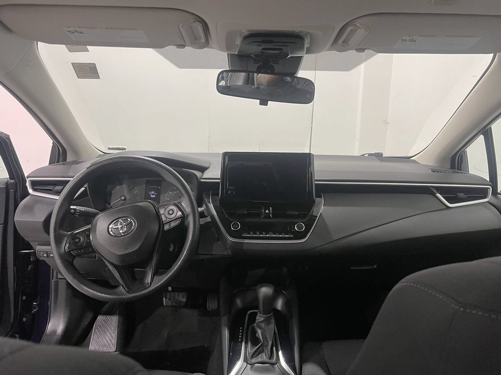 Used 2024 Toyota Corolla LE FWD image 3