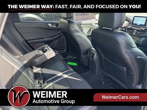 Used 2025 Ford Escape ST-Line FWD image 38