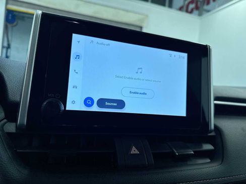 Used 2024 Toyota RAV4 LE image 24