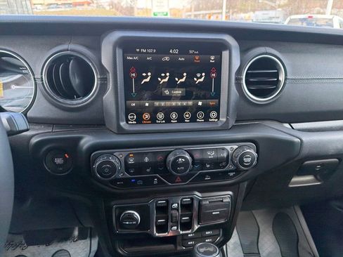 Certified 2023 Jeep Wrangler Unlimited Sahara w/ Cold Weather Group image 21