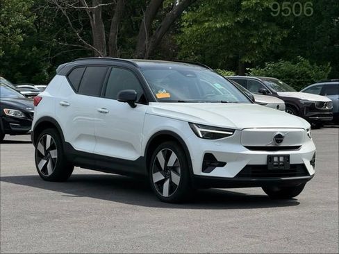 Certified 2023 Volvo XC40 Recharge Ultimate w/ Protection Package Premier AWD/4WD image 1