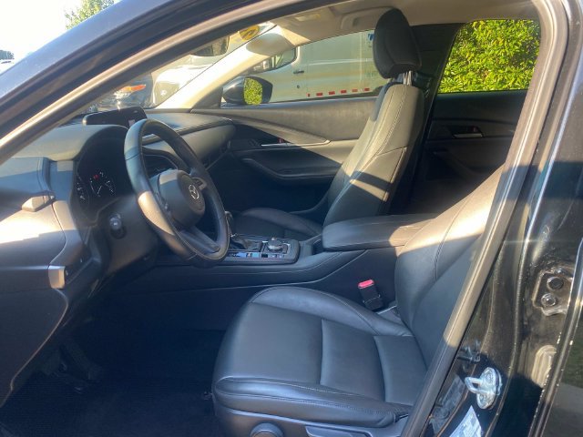Used 2021 MAZDA CX-30 FWD 2.5 S w/ Select Package image 11