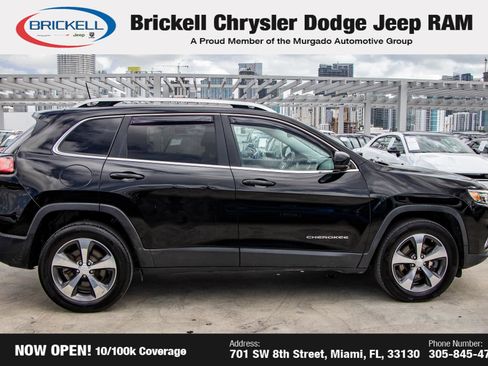 Used 2019 Jeep Cherokee Limited image 4
