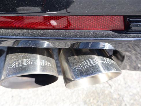 Used 2017 Chevrolet Camaro SS image 35