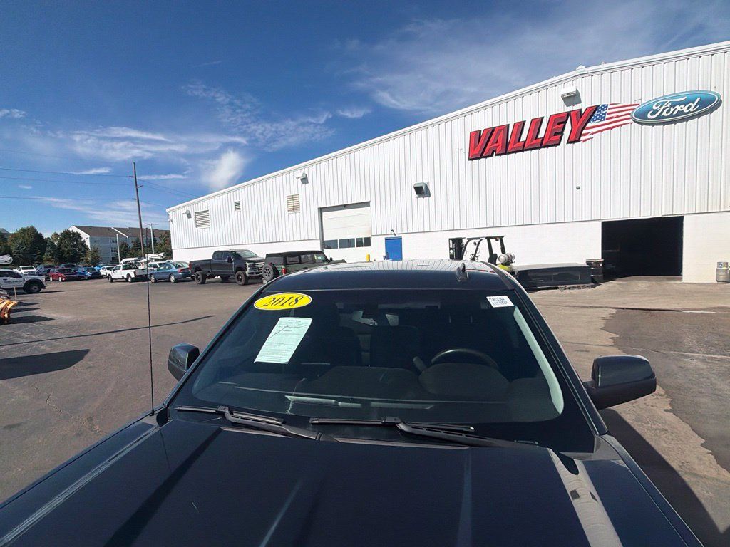 Used 2018 Chevrolet Silverado 1500 LT w/ All Star Edition AWD/4WD image 18
