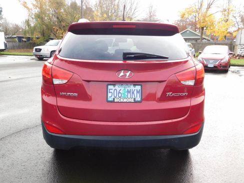 Used 2011 Hyundai Tucson GLS image 19