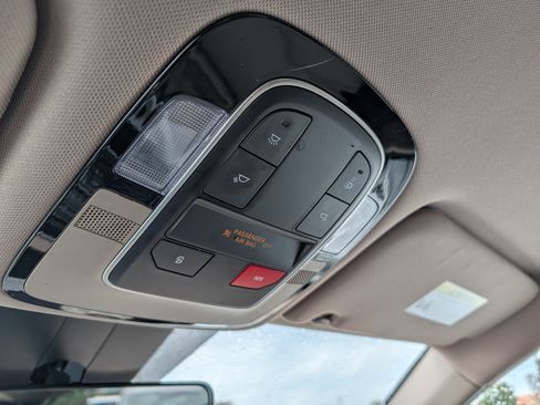 Certified 2023 Hyundai Santa Fe SEL AWD/4WD image 32