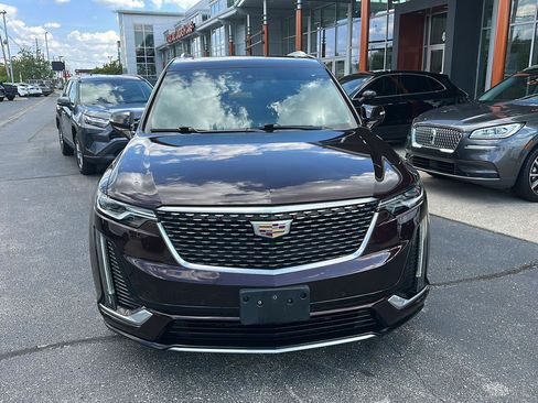 Used 2020 Cadillac XT6 Premium Luxury FWD image 8