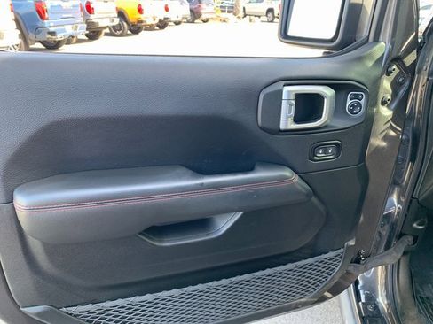 Used 2019 Jeep Wrangler Unlimited Rubicon image 21