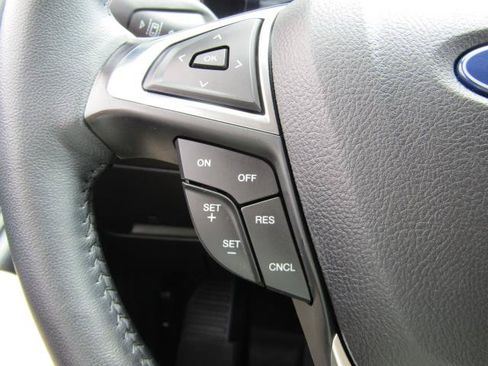 Used 2024 Ford Edge SEL w/ Convenience Package AWD/4WD image 21