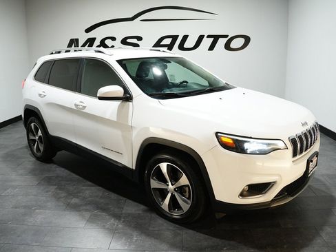 Used 2020 Jeep Cherokee Limited image 7