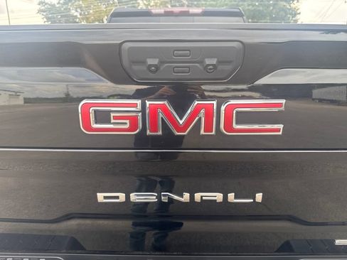 Used 2025 GMC Sierra 2500 Denali AWD/4WD image 34