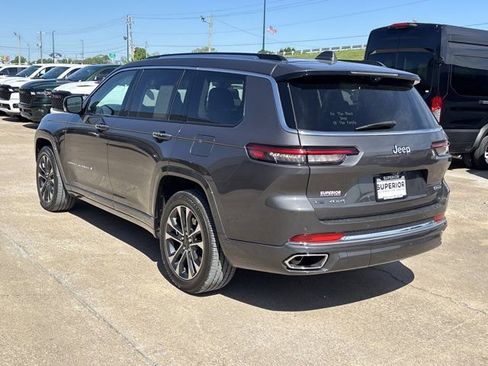 Used 2022 Jeep Grand Cherokee L Overland w/ Advanced Protech Group III AWD/4WD image 10