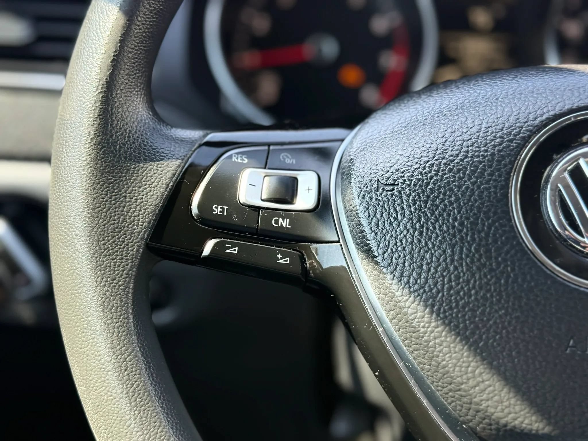 Used 2018 Volkswagen Jetta Wolfsburg Edition FWD image 28