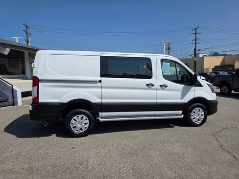 Used 2024 Ford Transit 250 Low Roof w/ Exterior Upgrade Package image 3