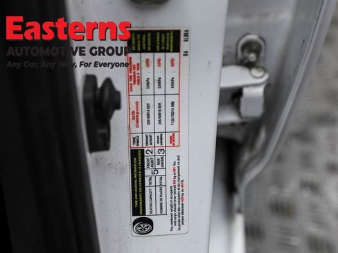 Used 2021 Nissan Sentra SV image 31