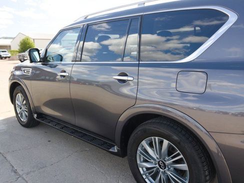 Used 2024 INFINITI QX80 Luxe AWD/4WD image 8